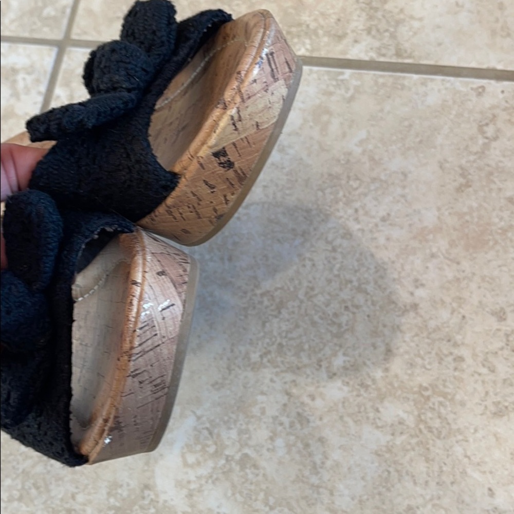 Sandals - Picture 5 of 5